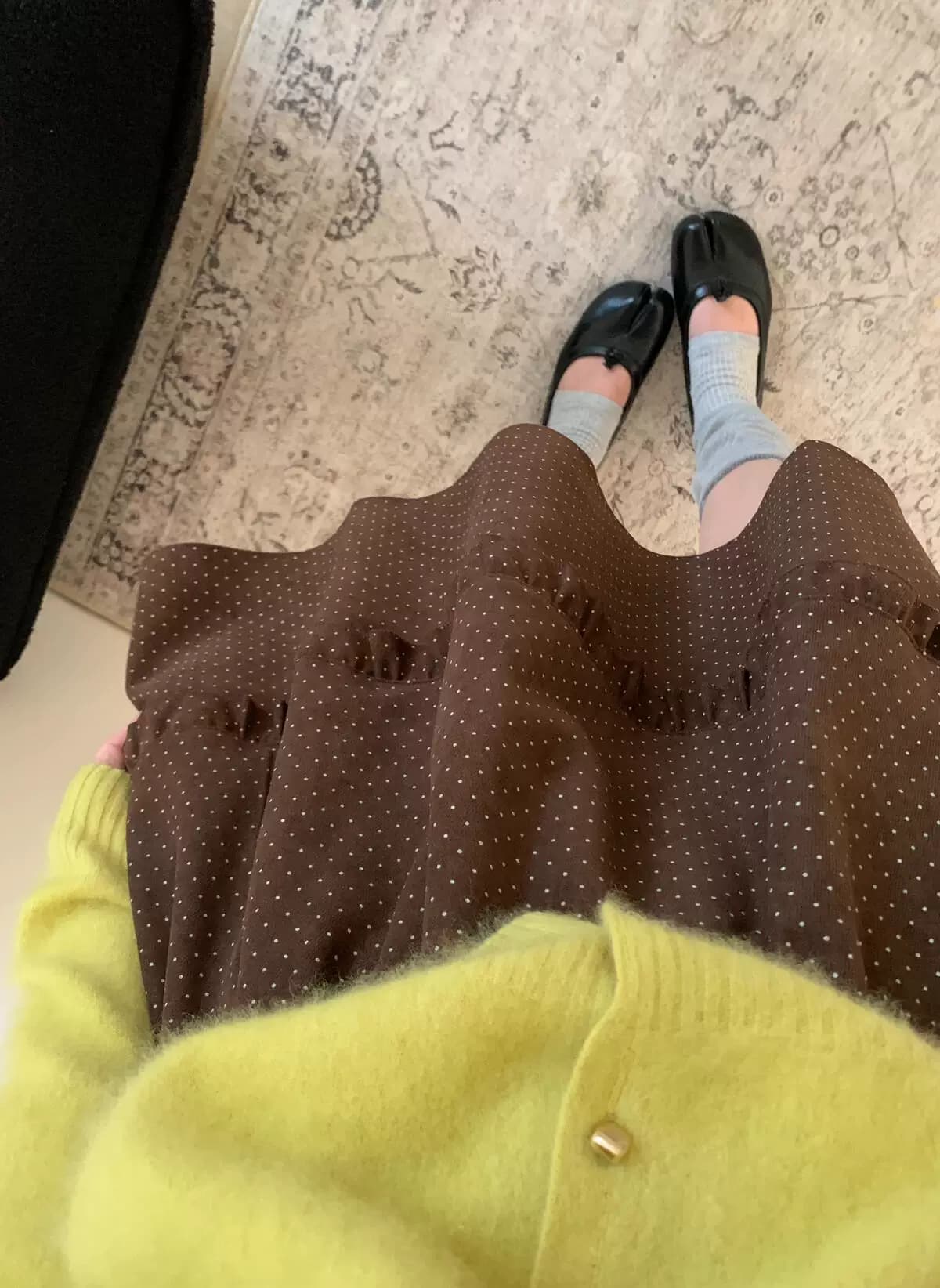 가을 겨울 한 부서 도트 무늬 프릴 연삭 털 반신 스커트 여성 허리밴드 퍼프 미니 스커트 레트로 슬림해 보이는 꽃밭 미니 스커트 상세 이미지 9