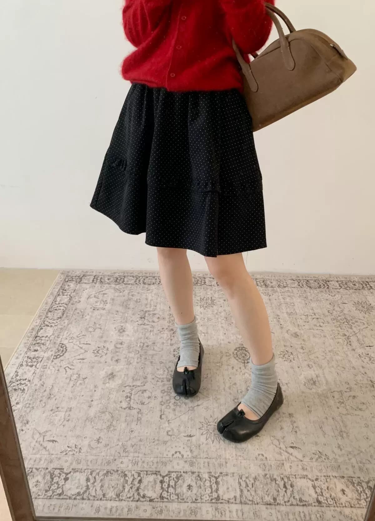가을 겨울 한 부서 도트 무늬 프릴 연삭 털 반신 스커트 여성 허리밴드 퍼프 미니 스커트 레트로 슬림해 보이는 꽃밭 미니 스커트 상세 이미지 11