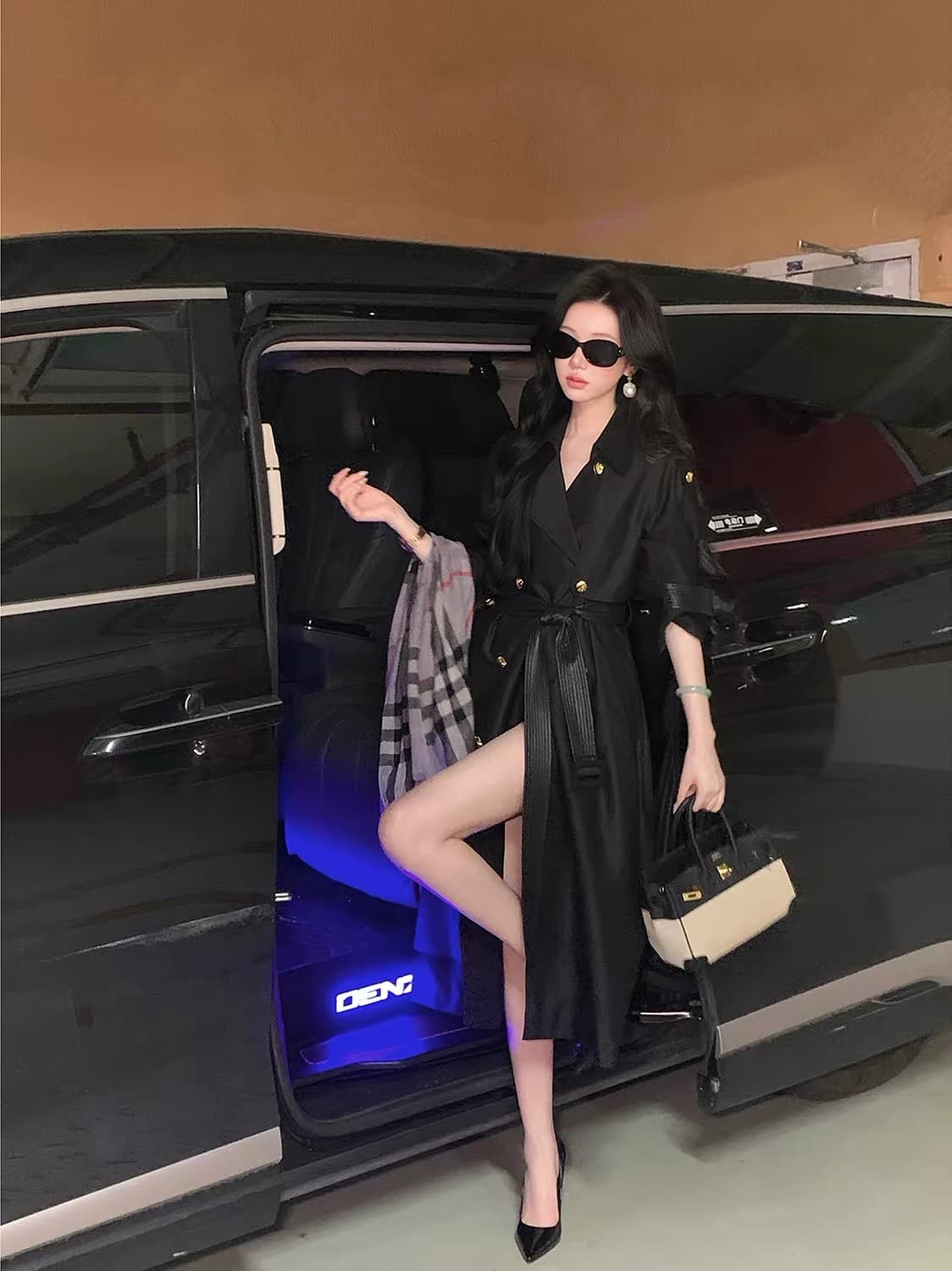 가을 의상 새로운 긴팔 품격 다양한 착용 법 검정색 재킷 재킷 투피스 세트 이미지 5