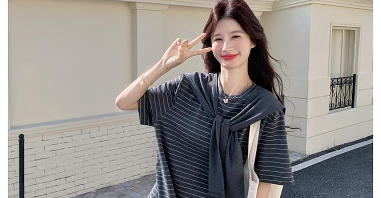 지금 지금 2026 여름 새로운 한 부서 느긋한 바람 스트라이프 티셔츠 숄 반신 스커트 슬림해 보이는 3종 세트 상세 이미지 35