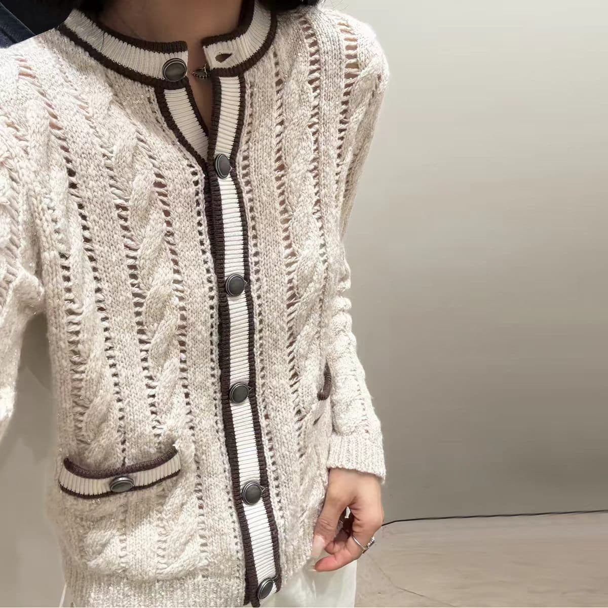 26 이른 가을 고급 좋은 플래시 레이디 학위 거짓 명령 제품 양모 양모 스트라이프 구슬 조각 플래시 꽈배기 오픈 가디건 니트 스웨터 상세 이미지 5