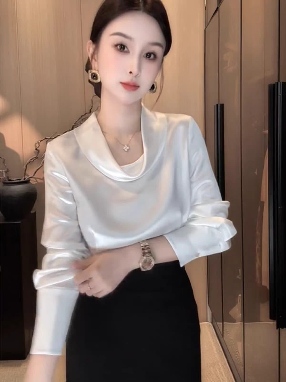 프랑스식 품격 새틴 흔들다 칼라 긴팔 여성 셔츠 가을 겨울 새로운 고급 센스 출퇴근 루즈핏 다용도 스택 착용 맨위 상세 이미지 3
