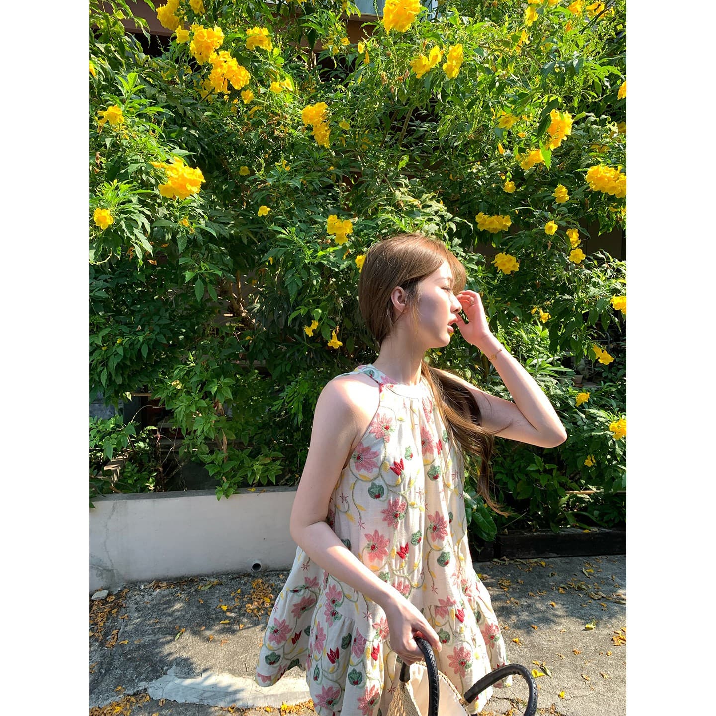 im ~까지 안개 남자 산 사쿠라 무거운 작업 자수 행침 목 슬립 여성 불규칙 프릴 루즈핏 한 마디 민소매 맨위 이미지 3
