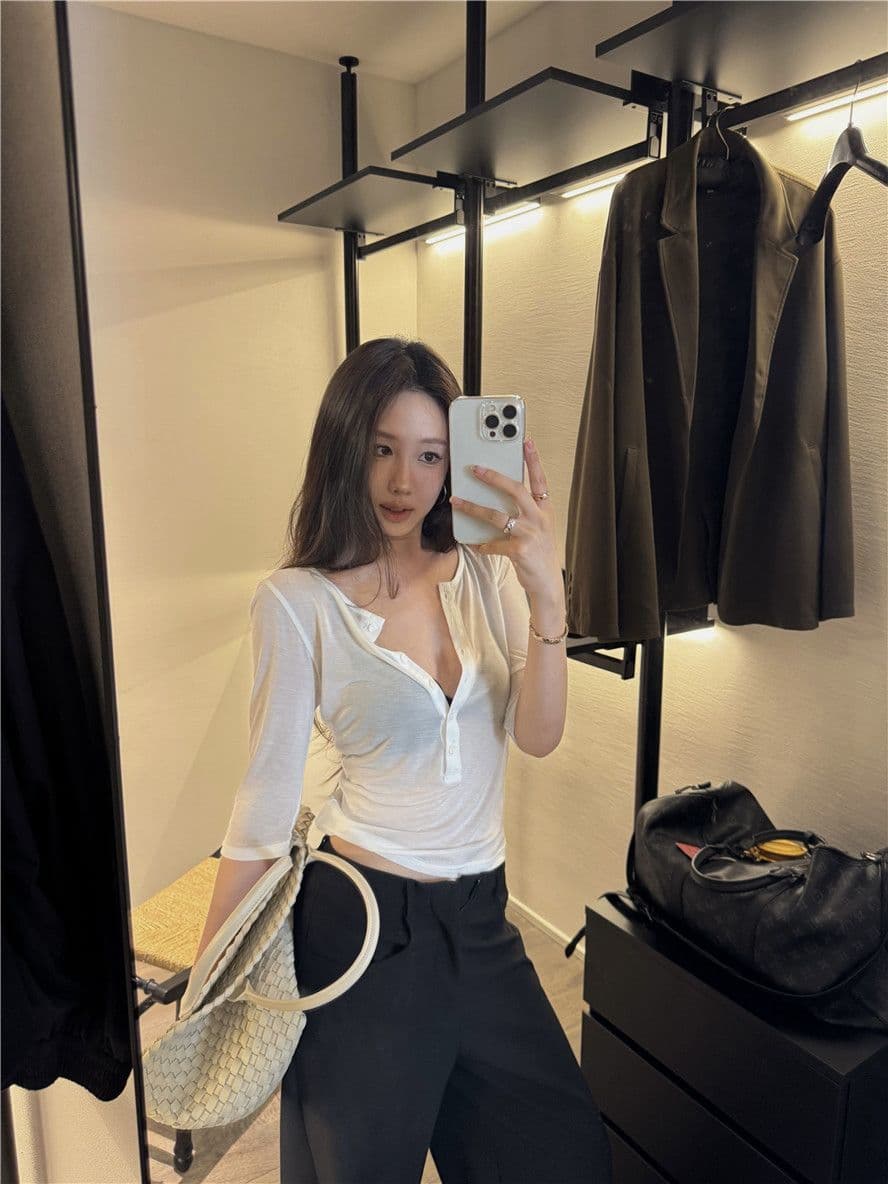 아메리칸 핫걸 화이트 반팔 티셔츠 여성 여름 반 개방 칼라 몸매 가꾸기 순수한 욕망 얇은 스타일 맨위 상세 이미지 5