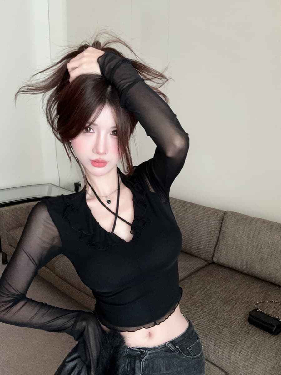 이른 봄 고유 한 Chic 핫걸 V넥 행침 목 프릴 쇼트 스타일 맨위 디자인 센스 긴팔 기본 셔츠 여성 인사이드 가져 가라. 이미지 3