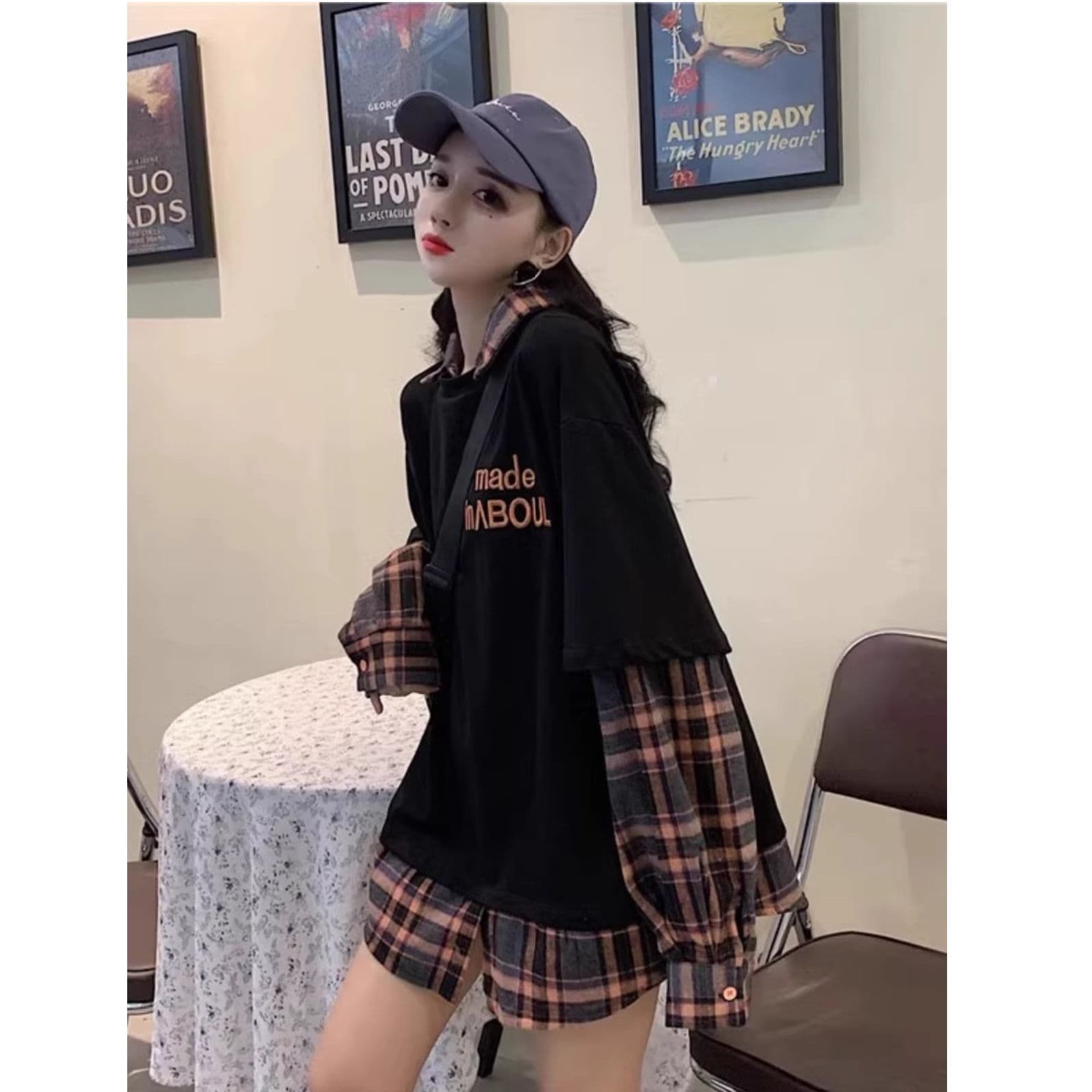 2026 한 부서 긴팔 체크무늬 루즈핏 빅 사이즈 페이크 레이어드 POLO 칼라 맨위 알파벳 프린트 패션 후드티 셔츠 이미지 2