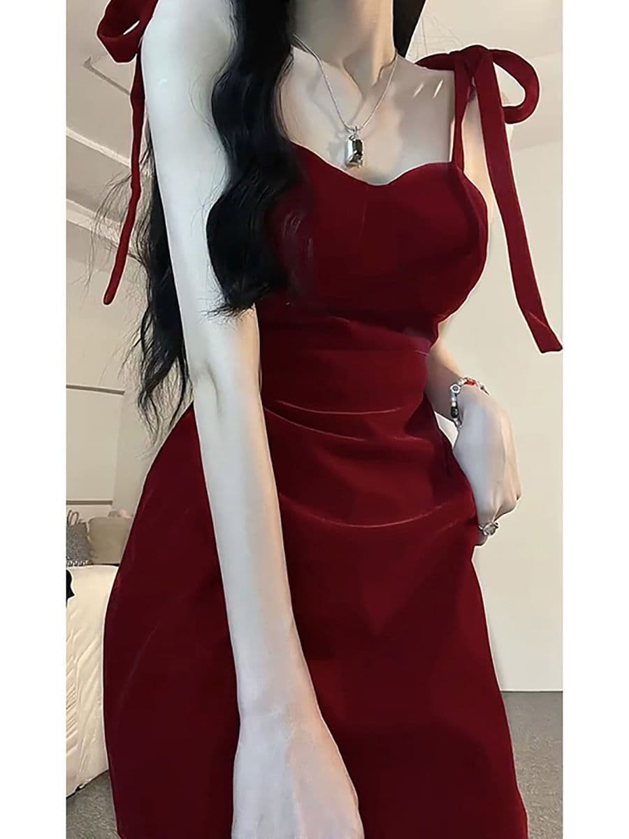 새로운 빨간색 슬립 허리 수축 드레스 프랑스식 몸매 가꾸기 스트랩 디자인 섹시함 핫걸 디스플레이 몸 타이트 스커트 미니 스커트 이미지 4