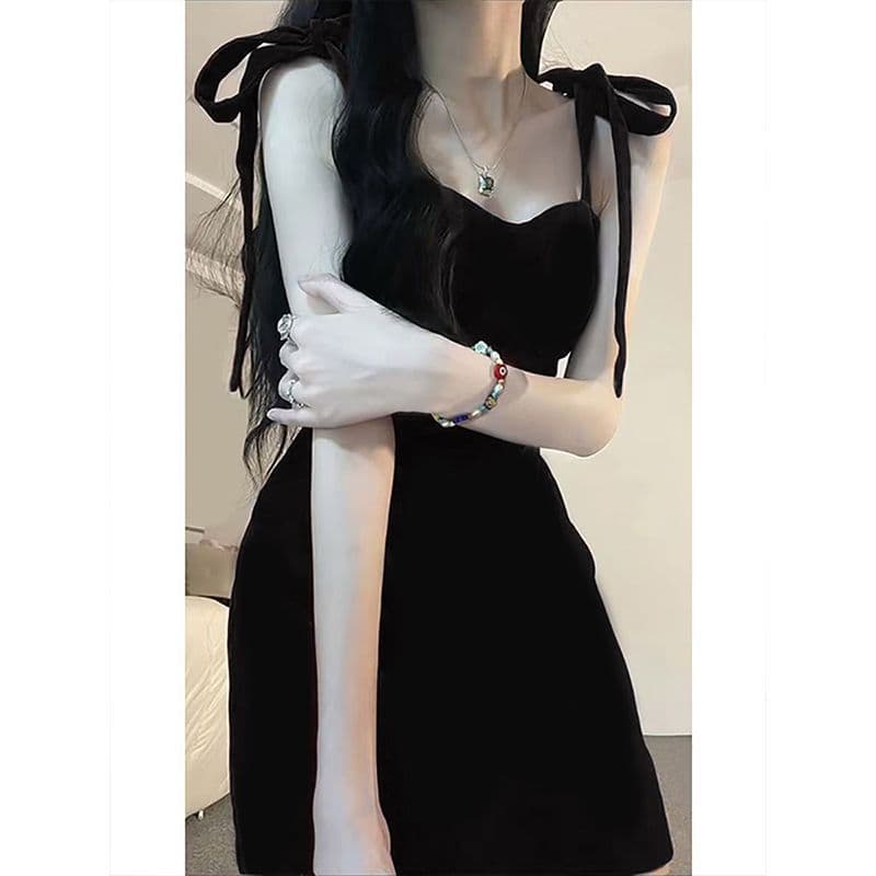 새로운 빨간색 슬립 허리 수축 드레스 프랑스식 몸매 가꾸기 스트랩 디자인 섹시함 핫걸 디스플레이 몸 타이트 스커트 미니 스커트 상세 이미지 8