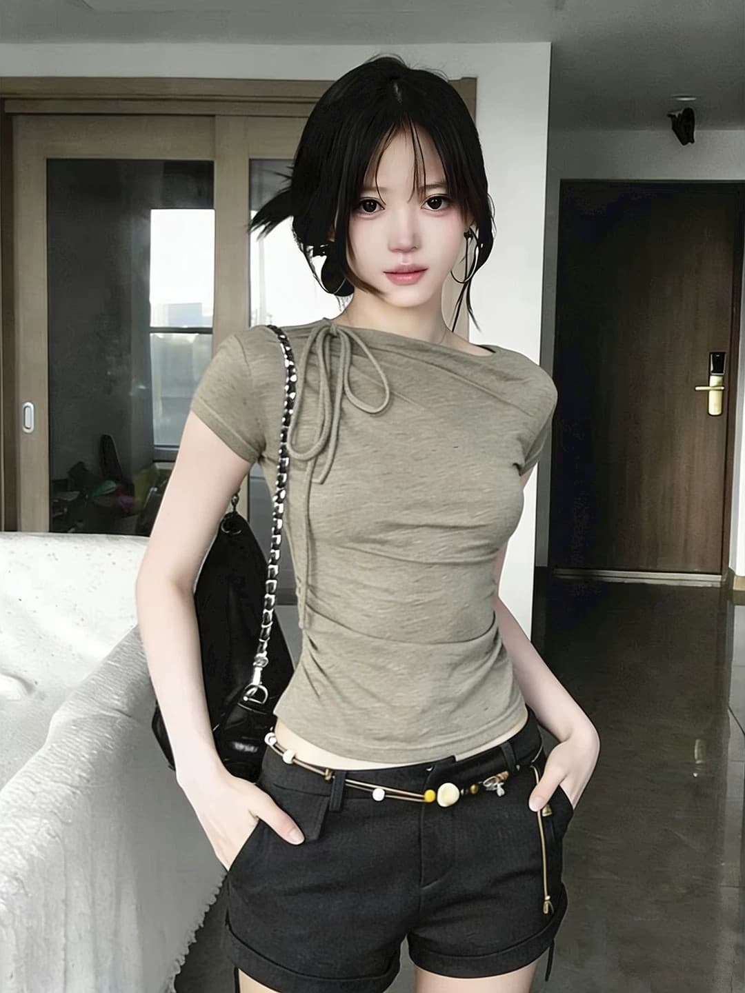 아메리칸 주름 레트로 스트랩 비스듬한 어깨 반팔 티셔츠 여성 여름 2026 새로운 몸매 가꾸기 슬림해 보이는 핫걸 작은 맨위 상세 이미지 2