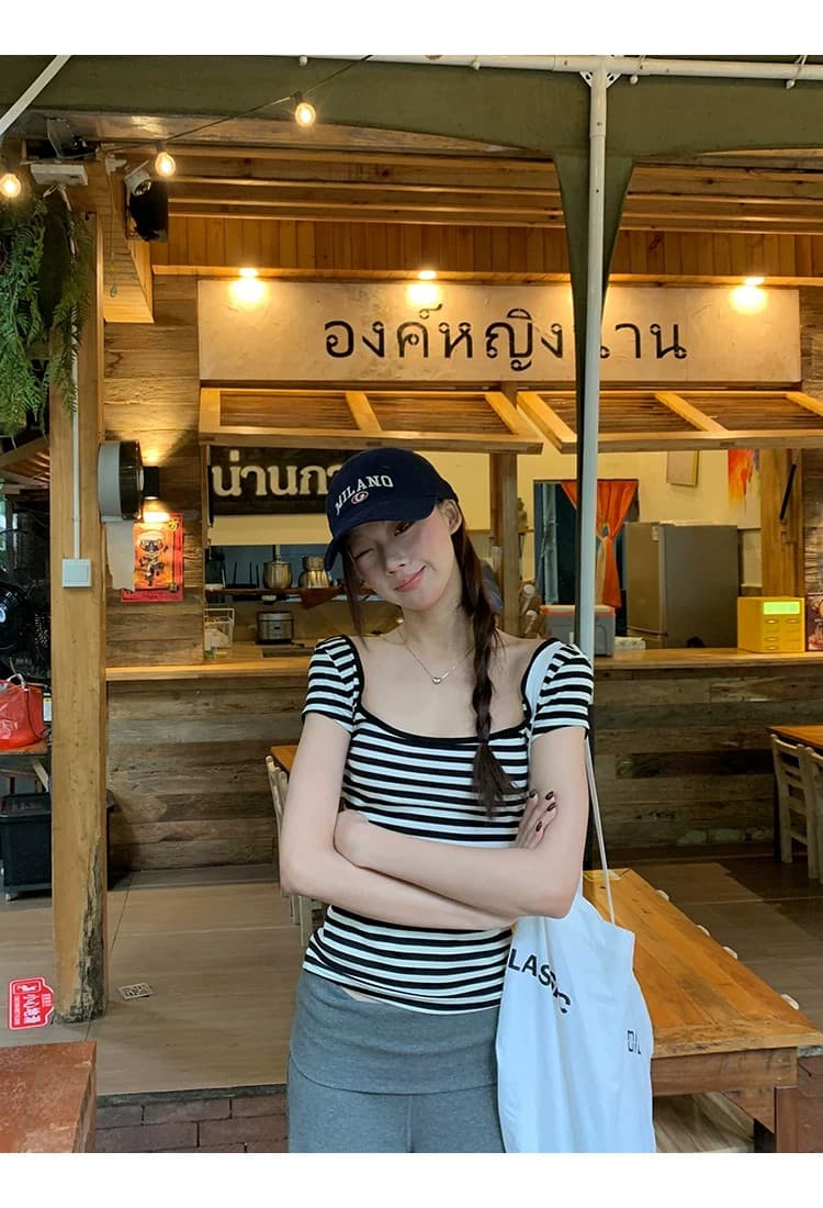 한국 스타일 스트라이프 u 칼라 반팔 티셔츠 여성 몸매 가꾸기 슬림해 보이는 다용도 섹시함 백리스 스트랩 핫걸 맨위 여름 새로운 상세 이미지 5