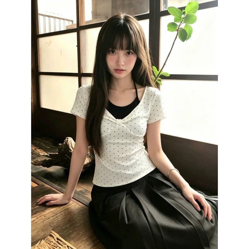 화이트 도트 무늬 페이크 레이어드 행침 목 긍정적 인 어깨 반팔 티셔츠 여성 여름 몸매 가꾸기 한 첨부 된 의류 이미지 4