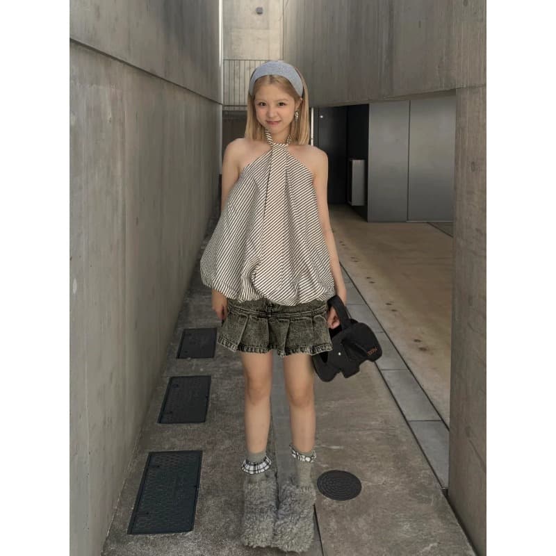 작은 키 스트라이프 행침 목 조끼 오프숄더 넥타이 구름 꽃밭 Chic 작은 대중 디자인 센스 루즈핏 맨위