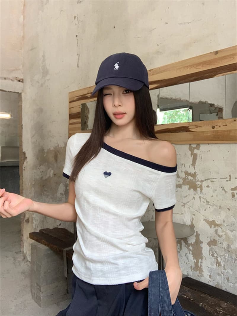 핫걸 바람 비스듬한 어깨 반팔 티셔츠 여성 여름 배색 패치워크 오프숄더 맨위 상세 이미지 9