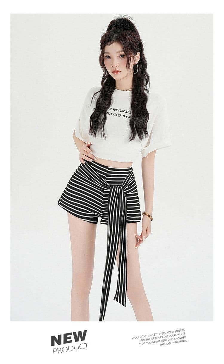 후아 남편 그리드 복합 우유 실크 핫걸 흑백 줄무늬 배색 스트랩 나비 매듭 와이드 레그 팬츠 핫 바지 반바지 여성 상세 이미지 27