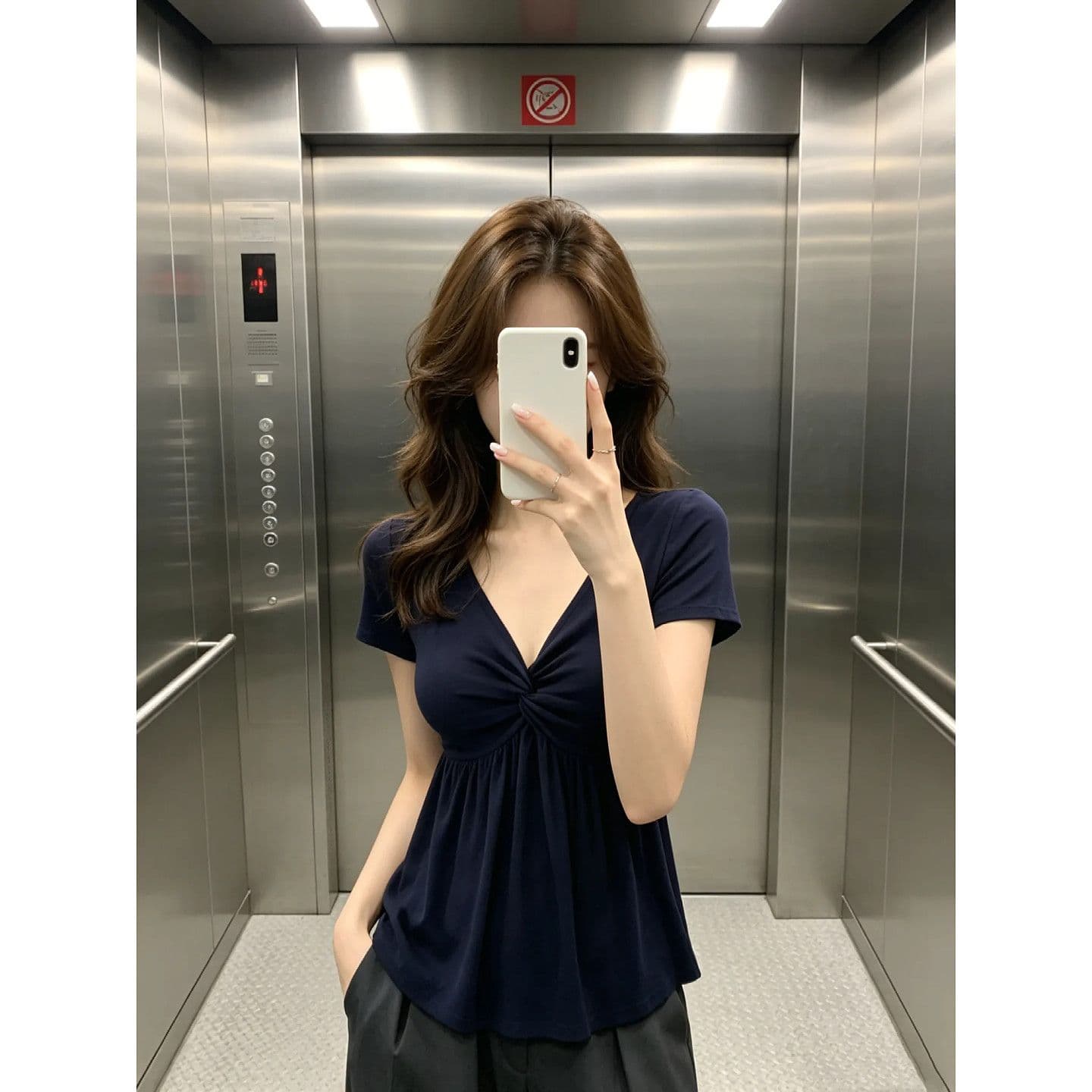 순수한 욕망 품격 비틀림 V넥 허리 수축 티셔츠 여성 여름 고급 센스 슬림해 보이는 아름다운 맨위 상세 이미지 1