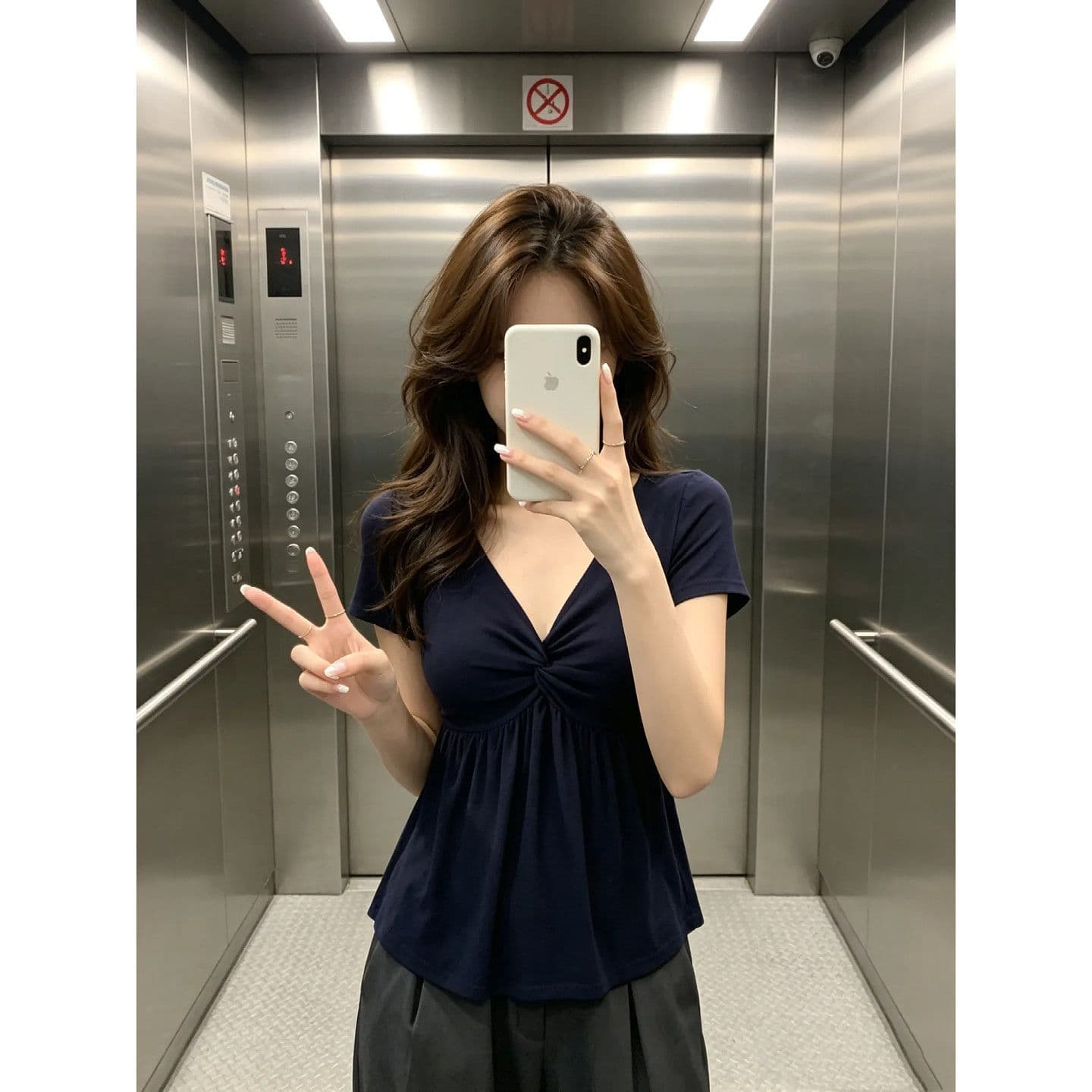 순수한 욕망 품격 비틀림 V넥 허리 수축 티셔츠 여성 여름 고급 센스 슬림해 보이는 아름다운 맨위 상세 이미지 2