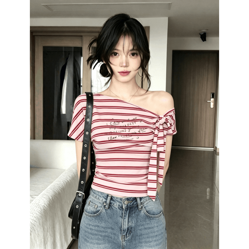 핫걸 바람 스트라이프 비스듬한 어깨 반팔 티셔츠 여성 여름 몸매 가꾸기 슬림해 보이는 나비 매듭 스트랩 맨위 이미지 4