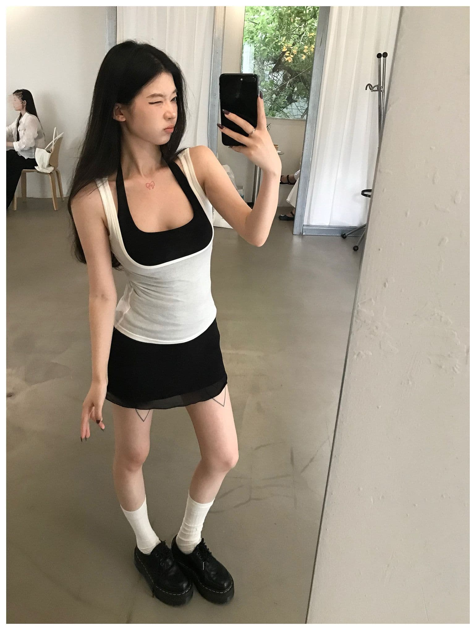 사람들 면 가슴 패드 순수한 욕망 핫걸 얇은 스타일 티셔츠 맨위 여성 여름 행침 목 캐미솔 세트 체하다 조각 착용 가져 가라. 상세 이미지 19