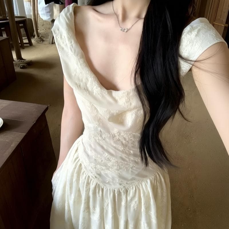 프랑스식 낭만주의 휴가 바람 흔들다 칼라 허리 수축 큰 진자 여성 드레스 2026 여름 새로운 슬림해 보이는 품격 요정 롱 스커트 이미지 6