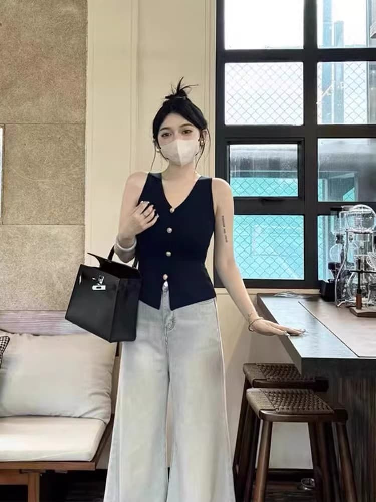 작은 샤넬 스타일 빨간색 V넥 캐미솔 여름 외출용 고유 한 슈퍼 잘 생긴 몸매 가꾸기 민소매 어깨 베스트 맨위 이미지 2