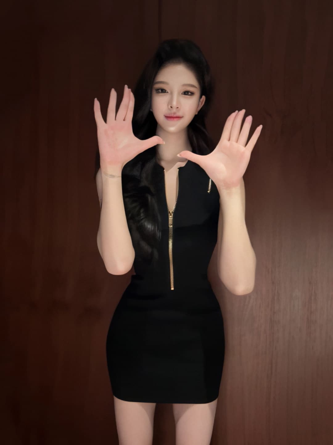 블랙 골드 가장자리 여름 명문 여성 품격 금속 지퍼 민소매 몸매 가꾸기 타이트 스커트 니트 드레스 이미지 4