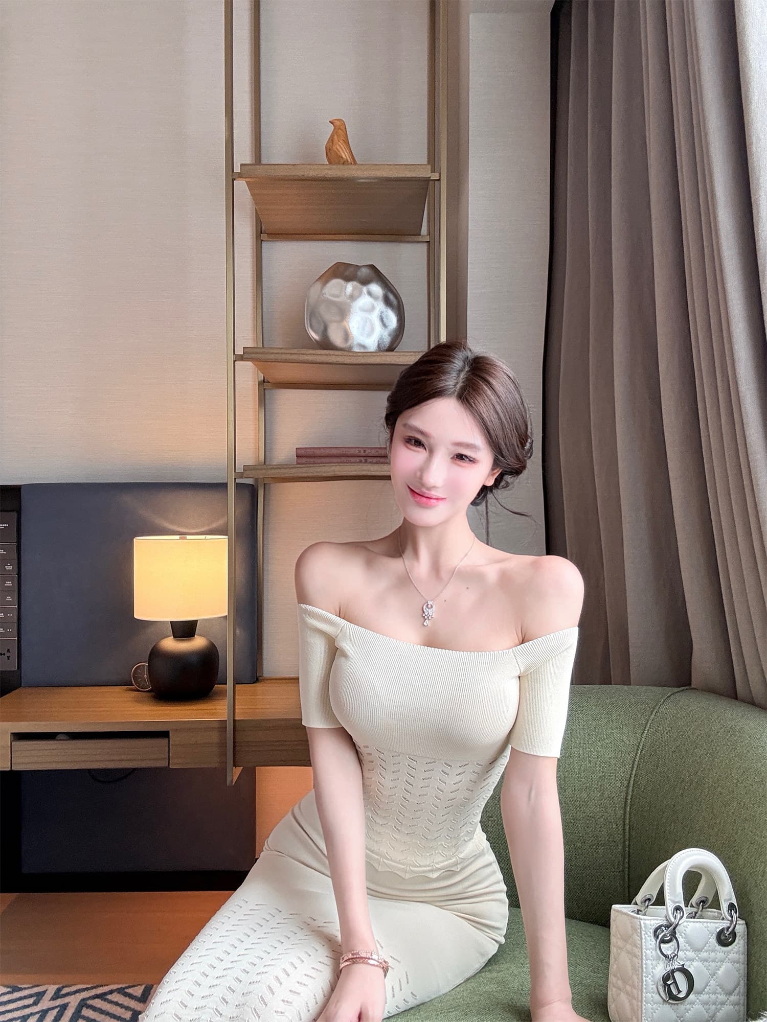 ww 맞춤 브 룩 스  유명 휴가 바람 홀로우 아웃 오프숄더 맨위 여성 타이트 스커트 반신 스커트 몸매 가꾸기 세트 여름