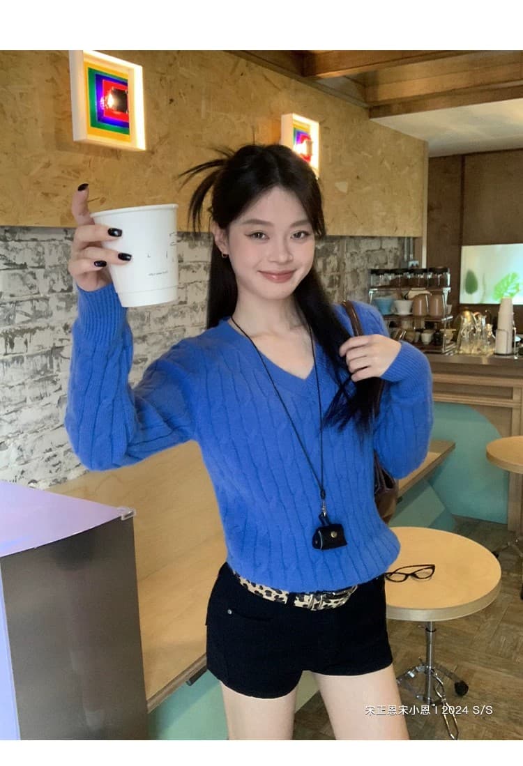 송 긍정적 인 En 살구 색상 V넥 스웨터 여자 2026 가을 꽈배기 두꺼운 루즈핏 인사이드 가져 가라. 느긋한 바람 니트 스웨터 맨위 상세 이미지 28