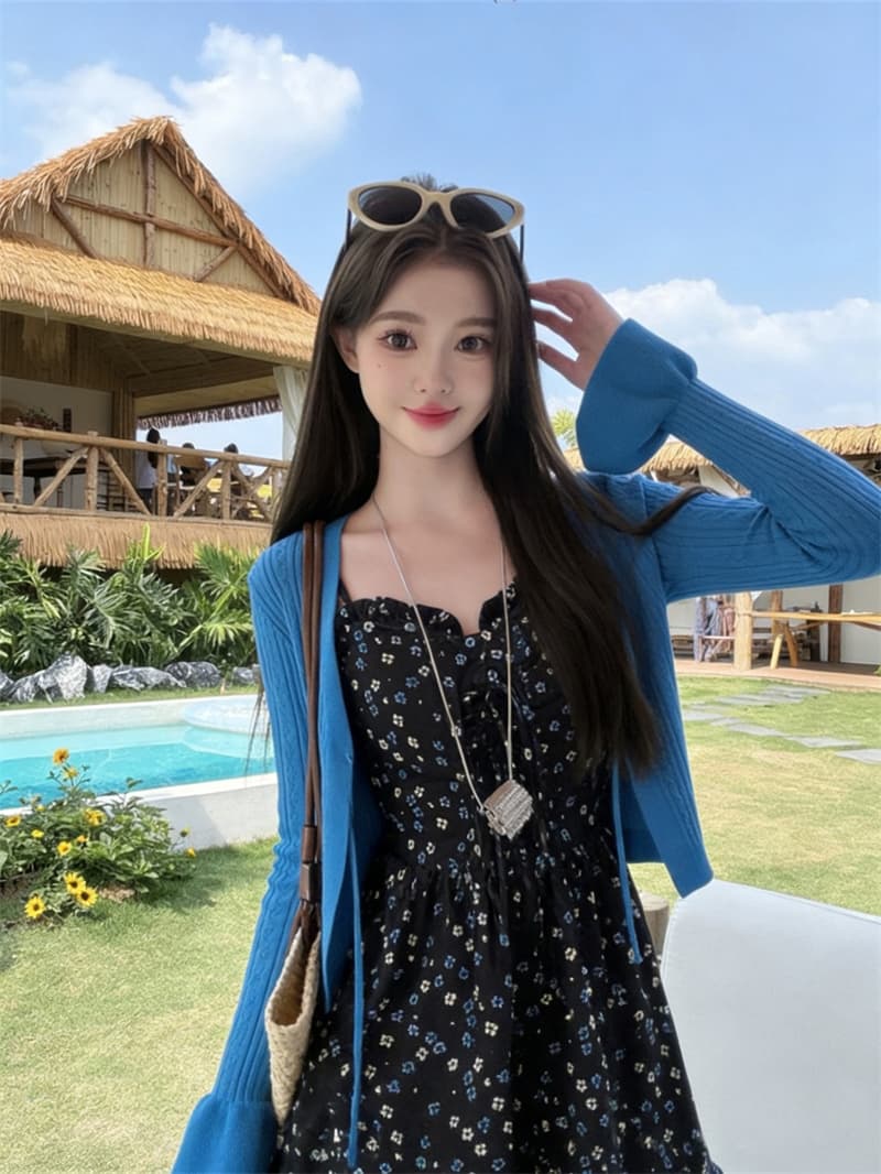 한 부서 검정색 꽃무늬 치마 여성 여름 해변가 휴가 운남 관광 슬립 드레스 이미지 4