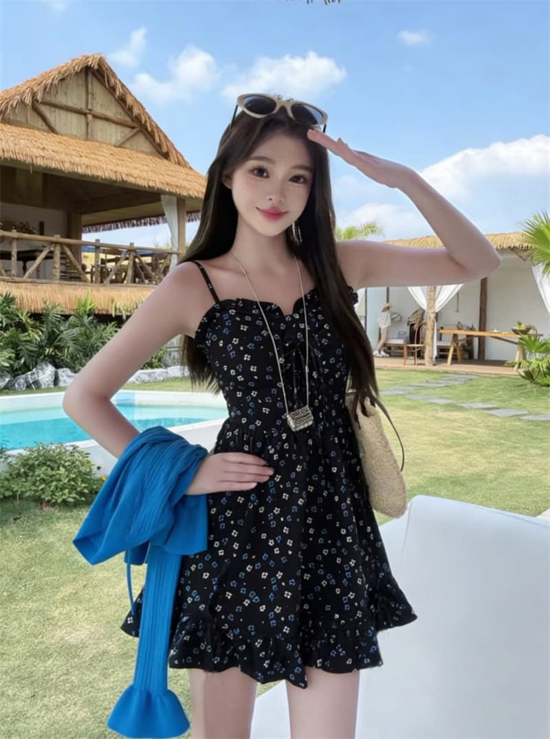 한 부서 검정색 꽃무늬 치마 여성 여름 해변가 휴가 운남 관광 슬립 드레스 상세 이미지 4
