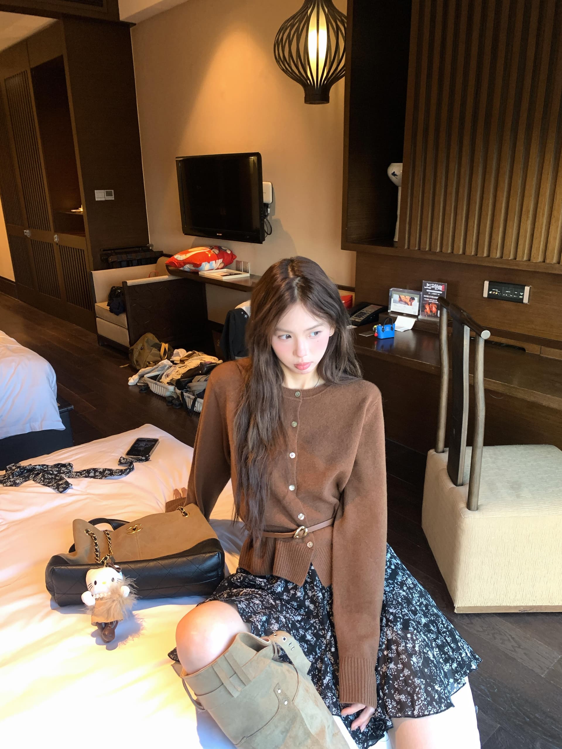 실사 정가 봄 부드러운 찹쌀 단색 라운드 넥 쇼트 스타일 니트 오픈 가디건 한 부서 달콤함 꽃무늬 반신 치마 세트 상세 이미지 11