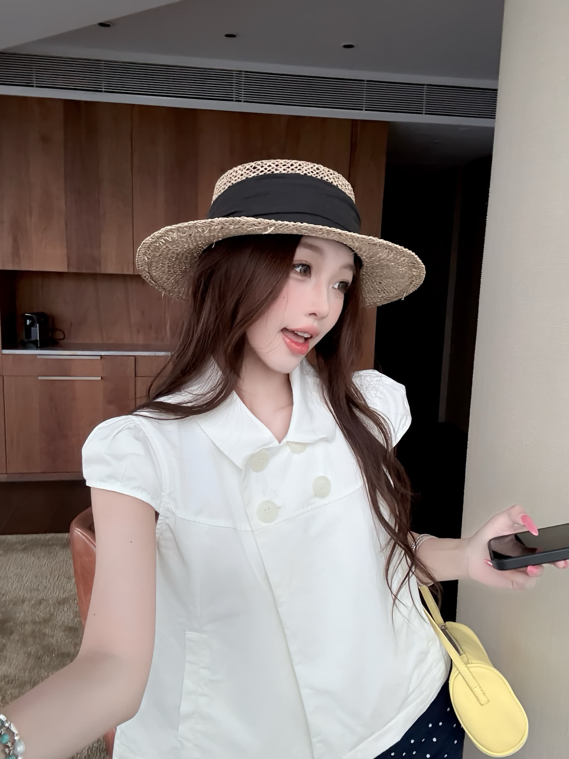 실사 정가 레트로 이중 버튼 긍정적 인 어깨 베이비 칼라 작은 셔츠 디자인 센스 캐주얼 셔츠 반팔 상세 이미지 7