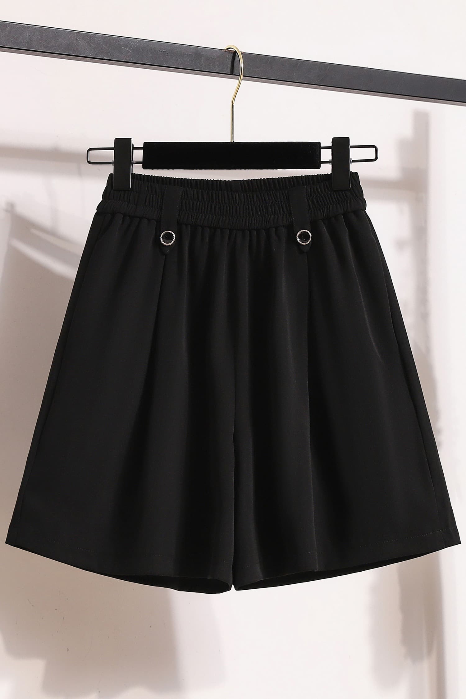 빅 사이즈 얼음 실크 반바지 여성 2026 여름 얇은 스타일 통통한 여동생 하이웨이스트 도루 센스 스트레이트 루즈핏 캐주얼 5 점 와이드 레그 팬츠 이미지 6