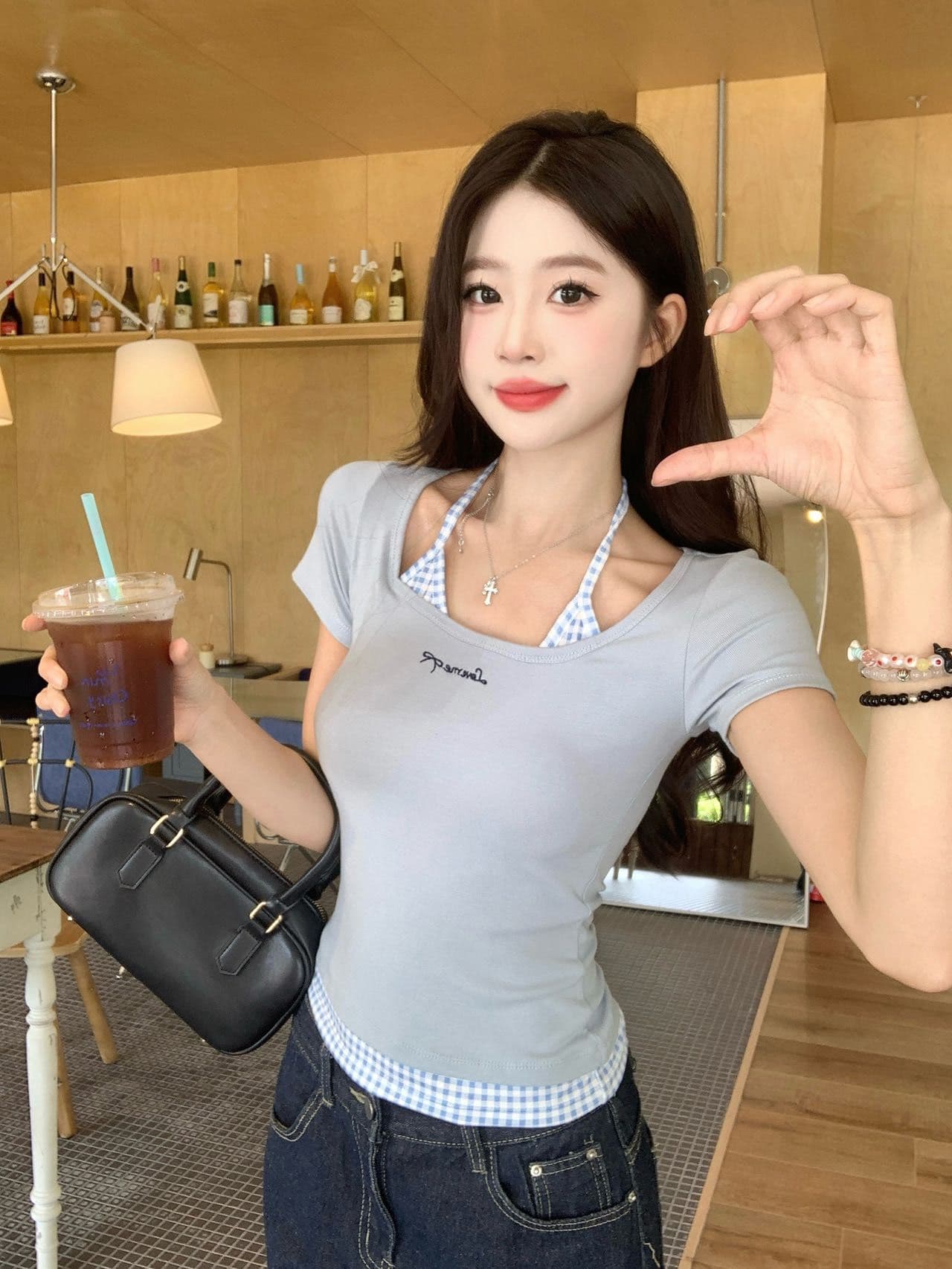 부드러운 황색 싸움 블루 체크무늬 행침 목 슬립 반팔 여성 여름 2025 새로운 몸매 가꾸기 허리 수축 슬림해 보이는 긍정적 인 어깨 의류 상세 이미지 25