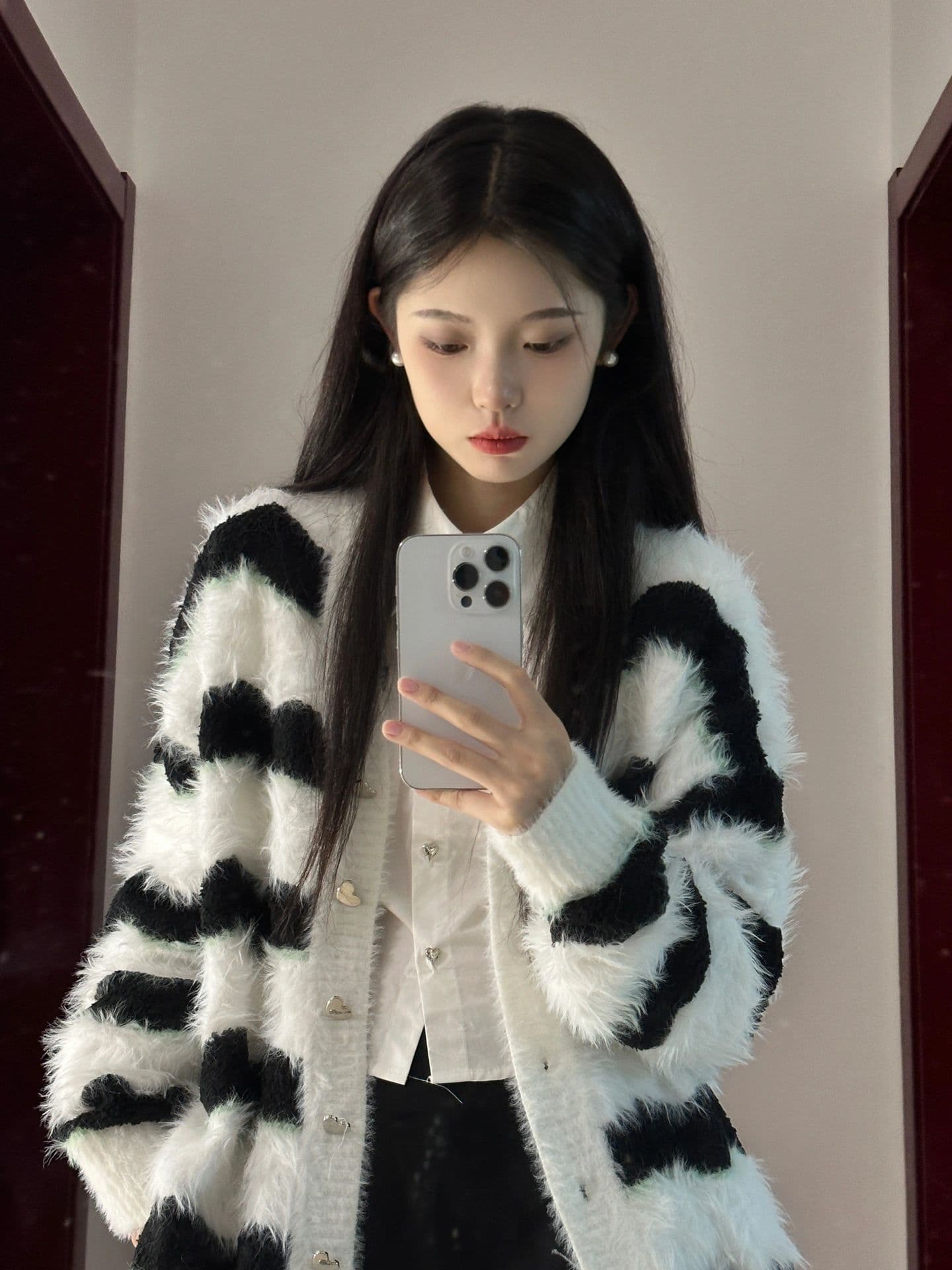 항구 바람 클래식 스트라이프 배색 모방 수달 털 오픈 가디건 스웨터 여자 가을 겨울 새로운 루즈핏 다용도 니트 스웨터 재킷 상세 이미지 3