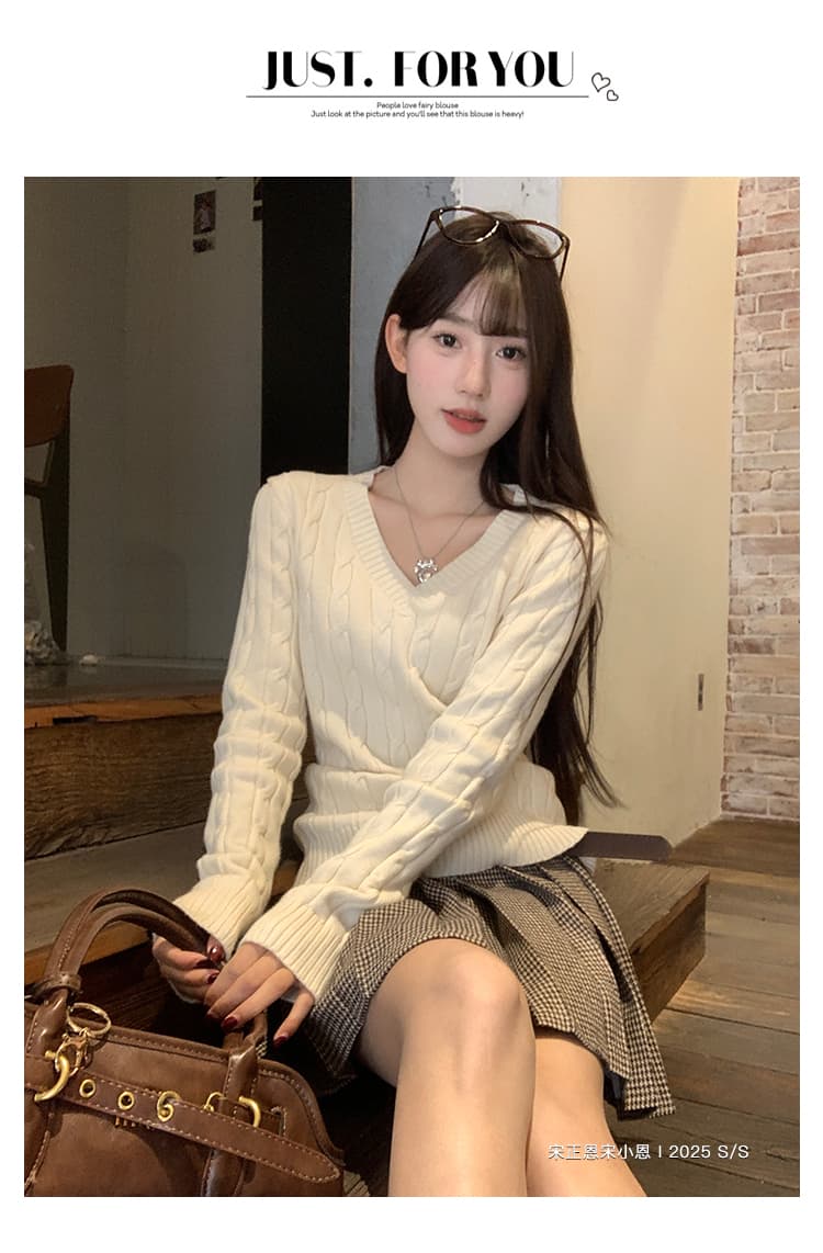 한 부서 느긋한 바람 몸매 가꾸기 슬림해 보이는 2025 년 새로운 화이트 V넥 니트 스웨터 인사이드 가져 가라. 꽈배기 스웨터 여자 가을 겨울 상세 이미지 15