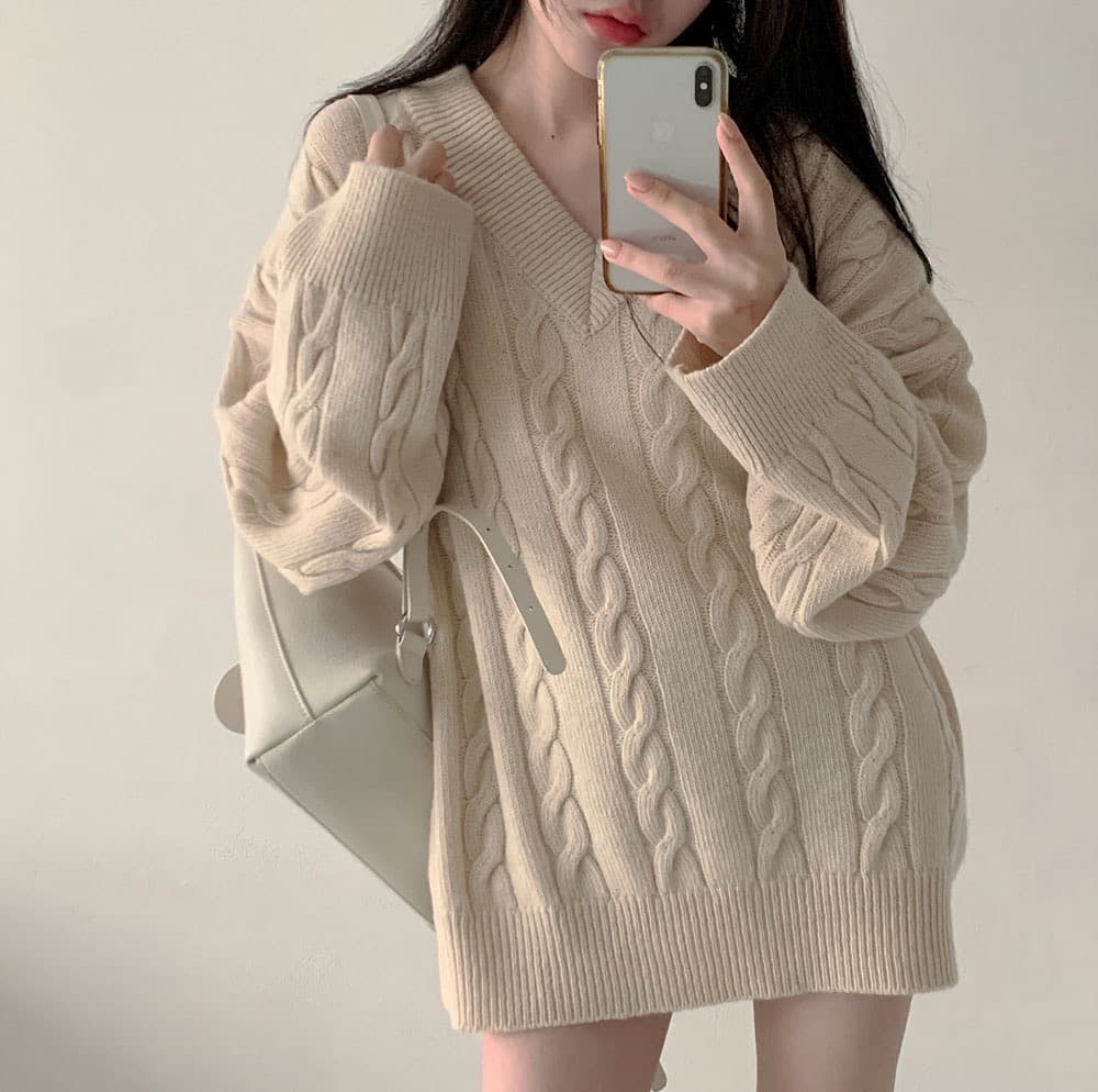 한국 chic 루즈핏 느긋한 가을 겨울 스웨터 여자 꽈배기 구덩이 기사 디자인 센스 미니멀리즘 두꺼움 니트 맨위
