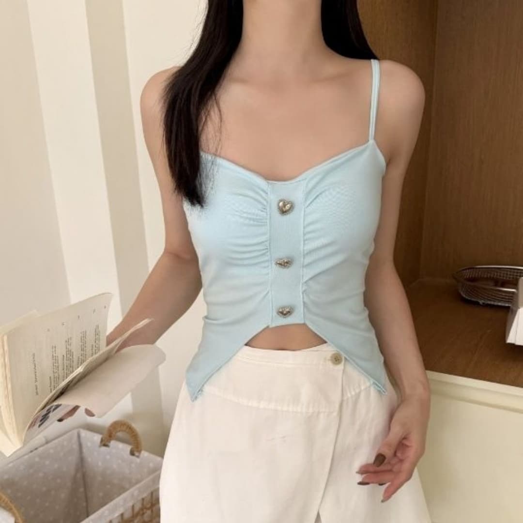 여름 달콤한 매운맛 바람 하트 단추 불규칙 밑단 캐미솔 몸매 가꾸기 슬림해 보이는 고정 벨트 가슴 패드
