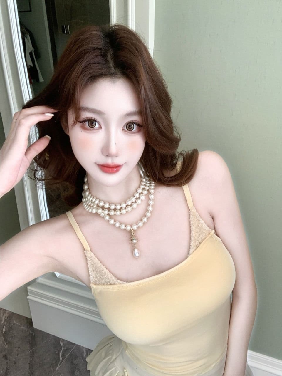 여름 새로운 핫걸 바람 스팽글 패치워크 캐미솔 몸매 가꾸기 슬림해 보이는 여성 고정 벨트 가슴 패드 의류 상세 이미지 10