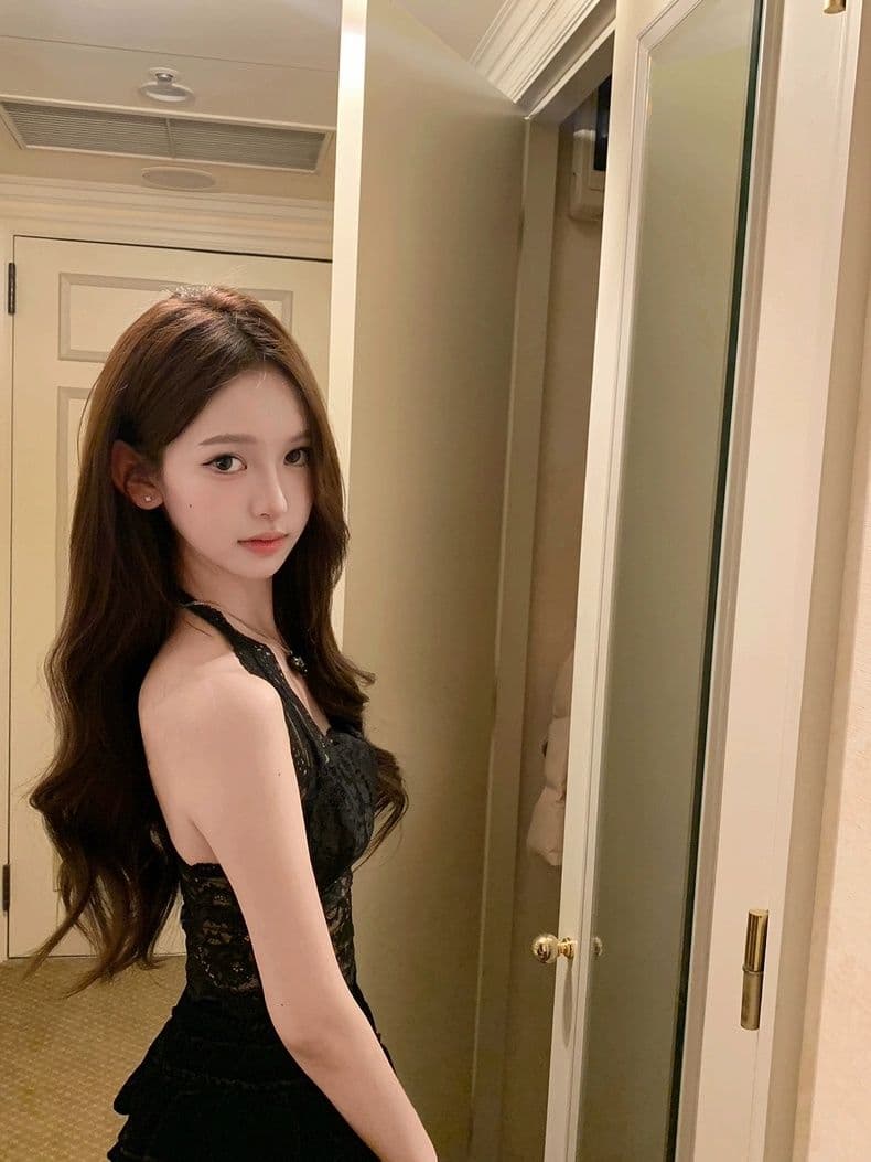 여름 주름 가슴 종류 행침 목 레이스업 레이스 조끼 섹시함 백리스 몸매 가꾸기 다용도 슬림해 보이는 슬립 여성 상세 이미지 14