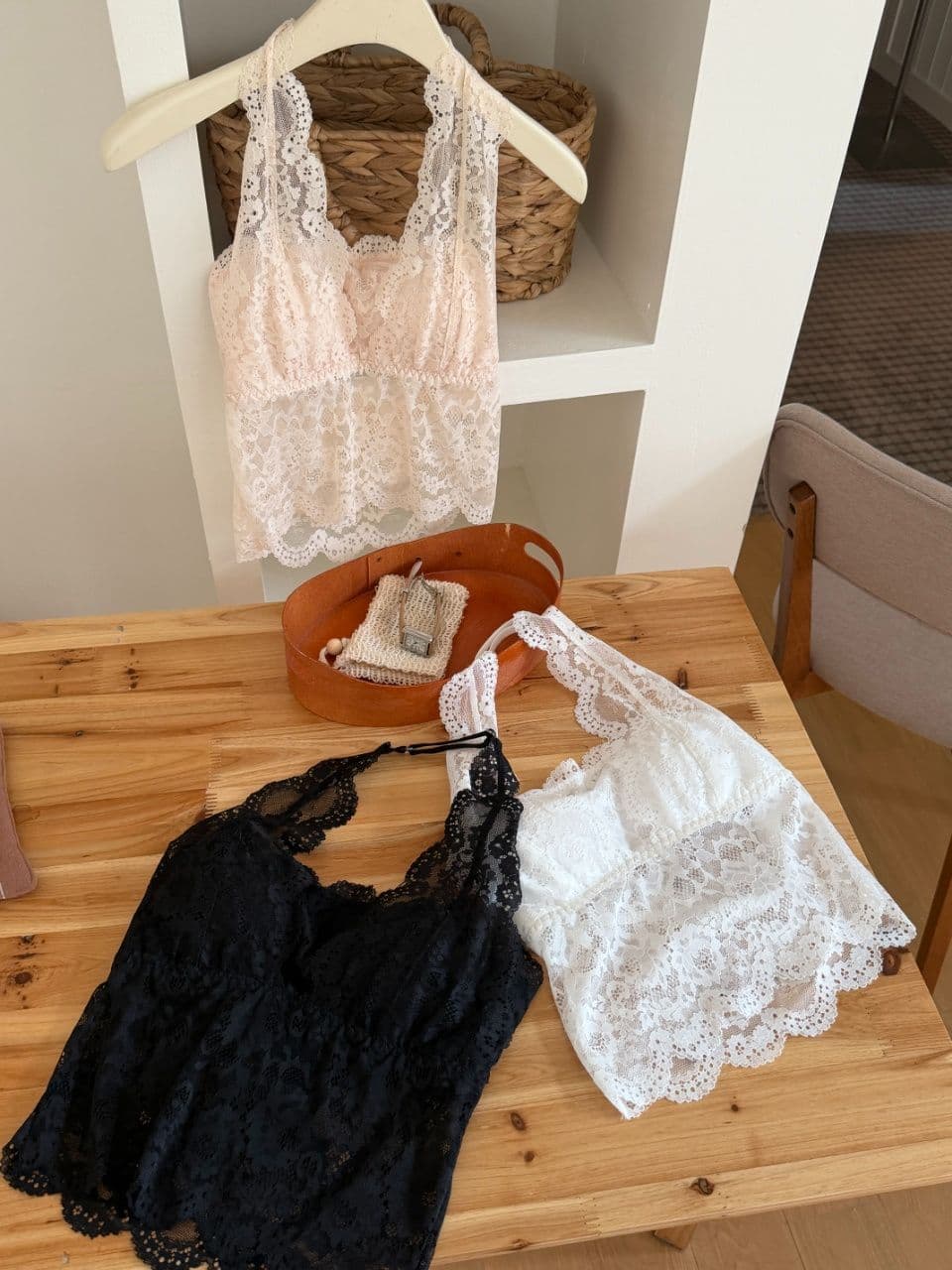 여름 주름 가슴 종류 행침 목 레이스업 레이스 조끼 섹시함 백리스 몸매 가꾸기 다용도 슬림해 보이는 슬립 여성 상세 이미지 25