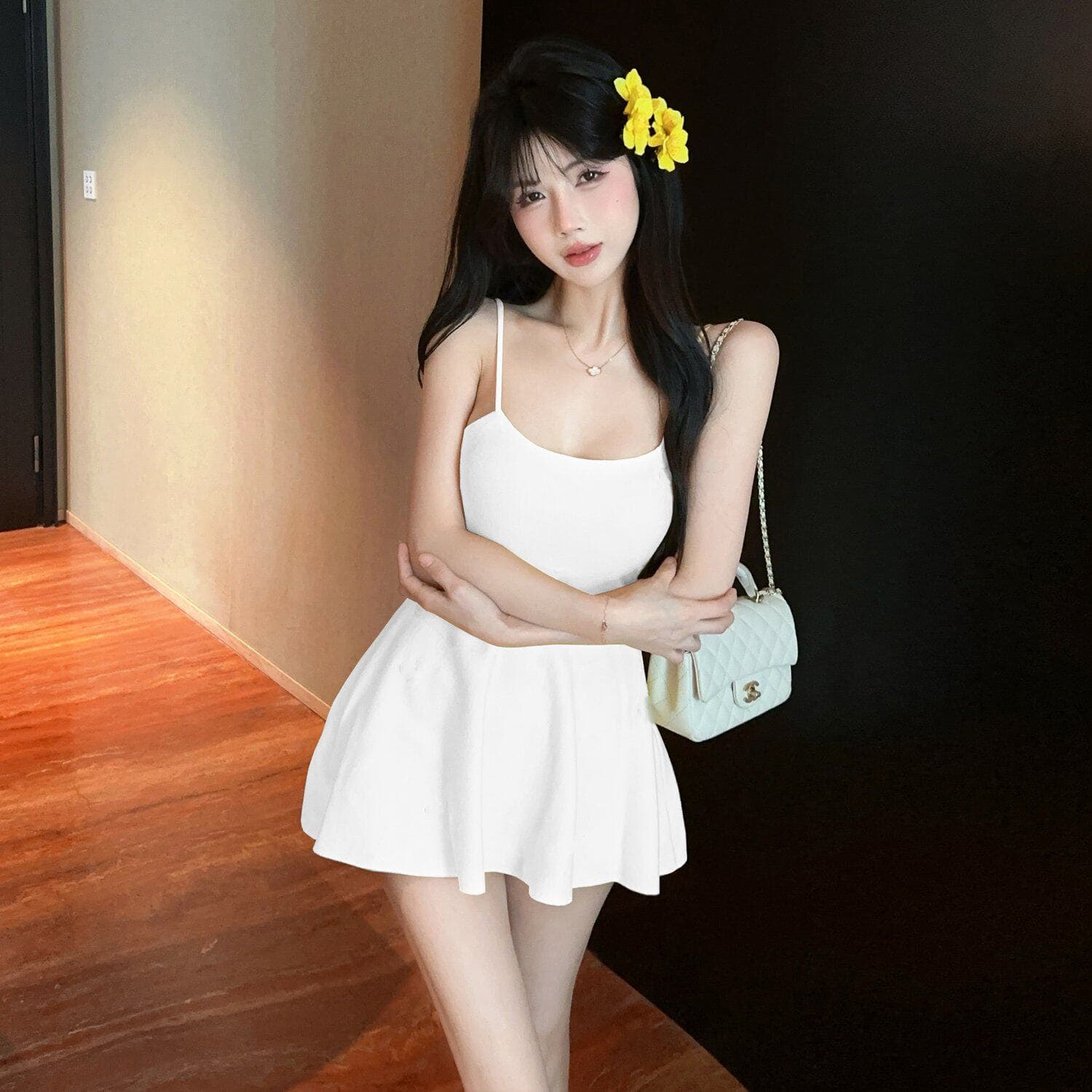 한 부서 휴가 바람 순수한 욕망 섹시함 오프숄더 낮은 가슴 캐미솔 여름 핫걸 허리 수축 슬림해 보이는 민소매 맨위 여성 상세 이미지 14