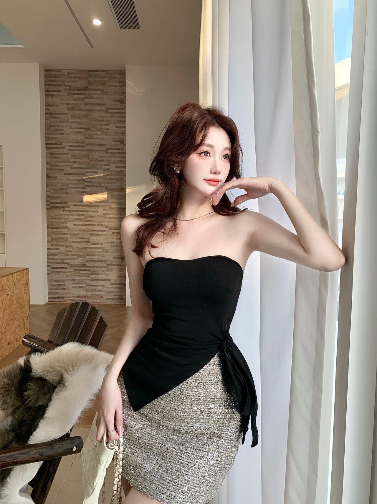 달콤한 핫걸 불규칙 허리 수축 단색 튜브탑 조끼 새로운 아메리칸 레트로 몸매 가꾸기 아름다움 뒤쪽에 의류 상세 이미지 10