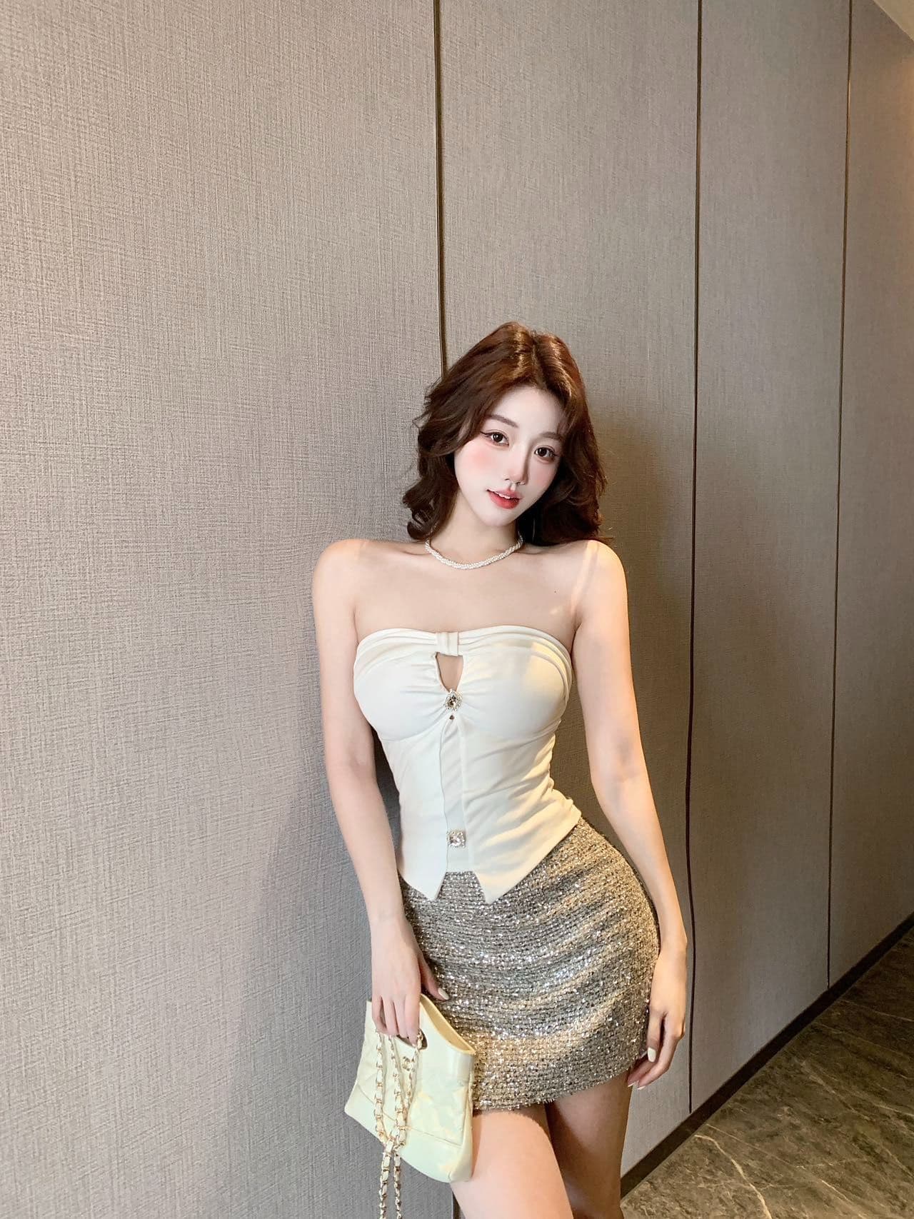 벨트 가슴 패드 작은 샤넬 스타일 명문 여성 다이아몬드 세팅 캐미솔 오프숄더 튜브탑 작은 맨위 만나는 인사이드 가져 가라. 상세 이미지 8