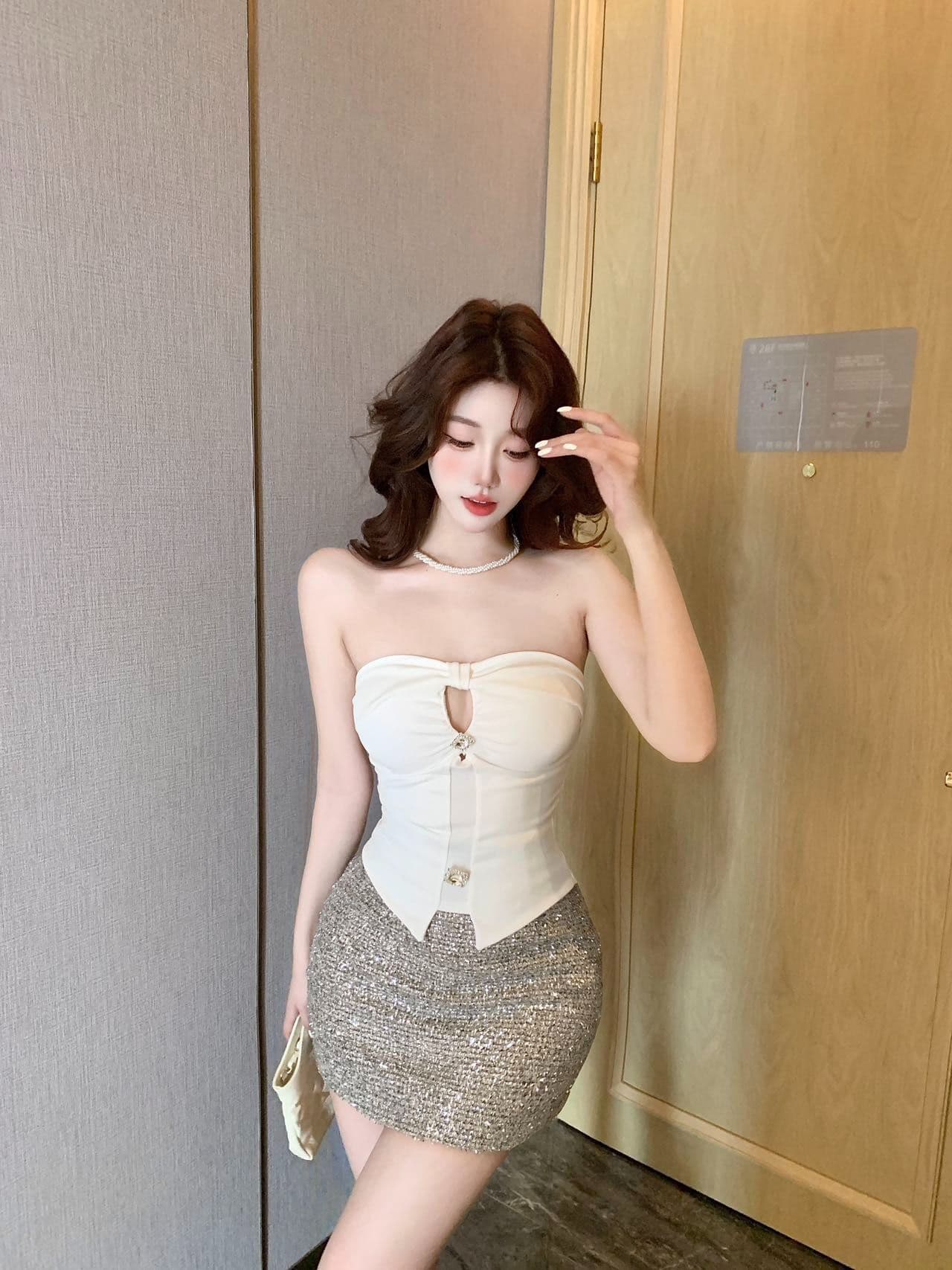 벨트 가슴 패드 작은 샤넬 스타일 명문 여성 다이아몬드 세팅 캐미솔 오프숄더 튜브탑 작은 맨위 만나는 인사이드 가져 가라. 상세 이미지 9