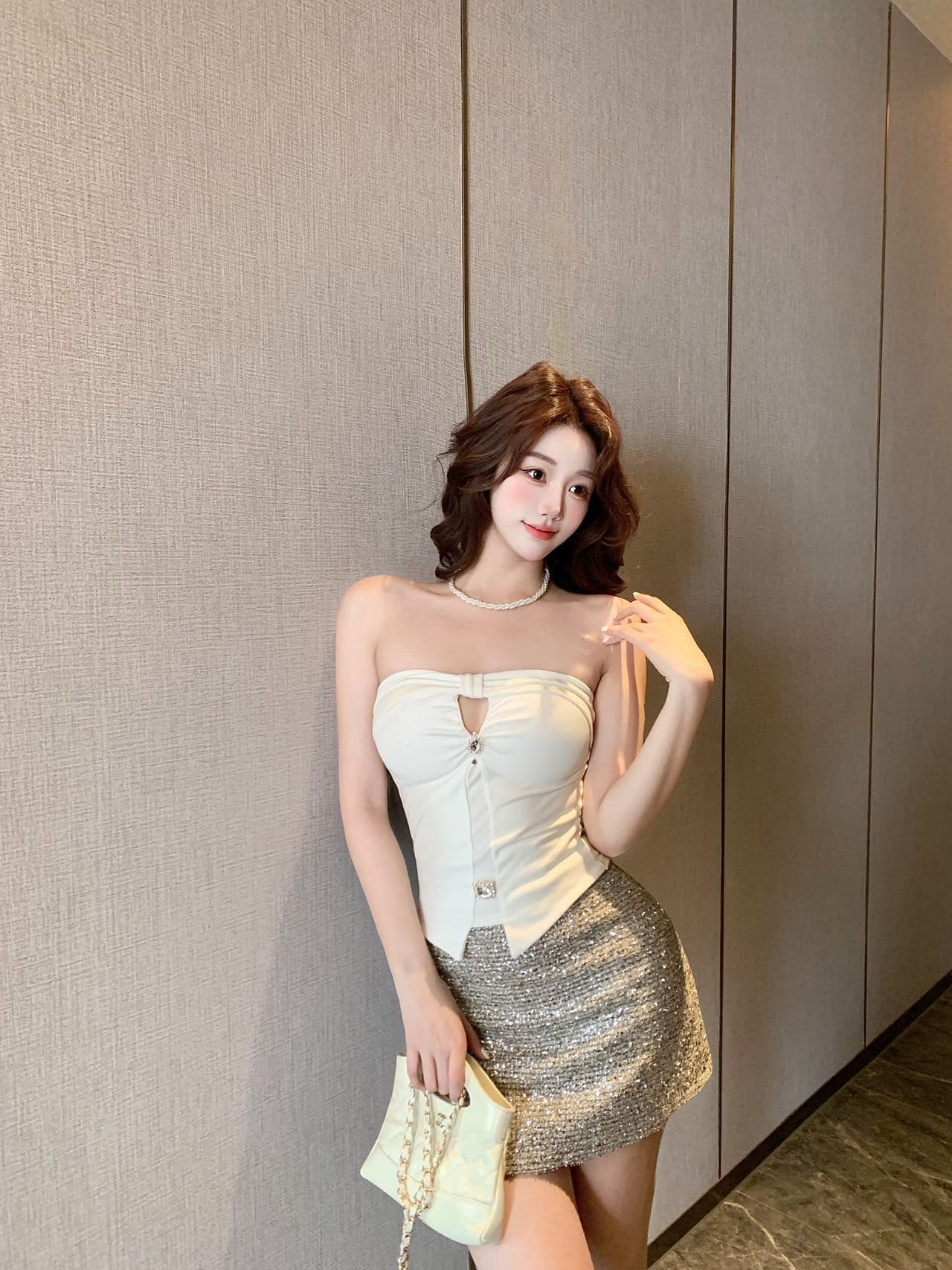 벨트 가슴 패드 작은 샤넬 스타일 명문 여성 다이아몬드 세팅 캐미솔 오프숄더 튜브탑 작은 맨위 만나는 인사이드 가져 가라. 상세 이미지 10