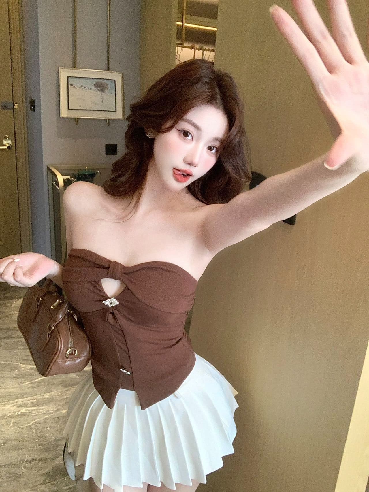 벨트 가슴 패드 작은 샤넬 스타일 명문 여성 다이아몬드 세팅 캐미솔 오프숄더 튜브탑 작은 맨위 만나는 인사이드 가져 가라. 상세 이미지 26