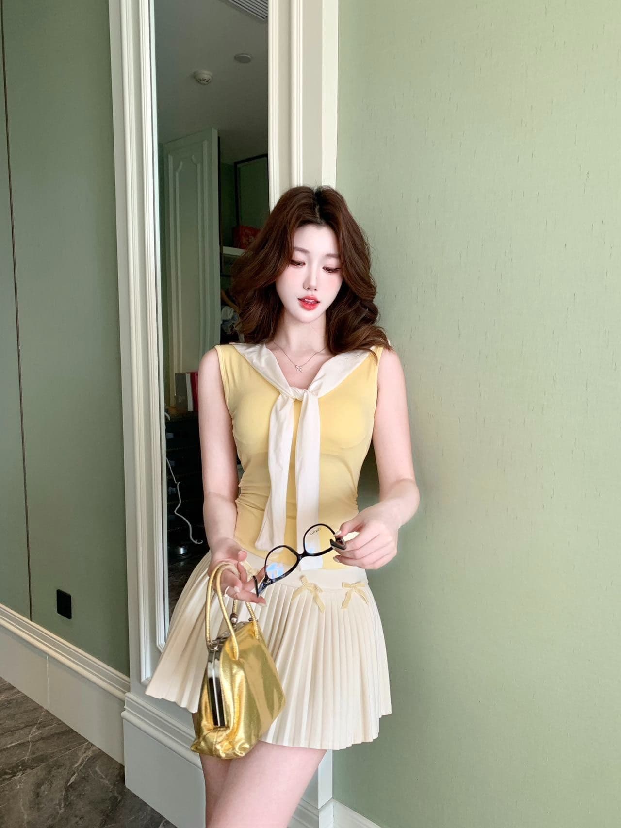 학원 스타일 해군 칼라 배색 레이스업 민소매 조끼 여성 인사이드 가져 가라. 외출용 벨트 가슴 패드 몸매 가꾸기 맨위 상세 이미지 18