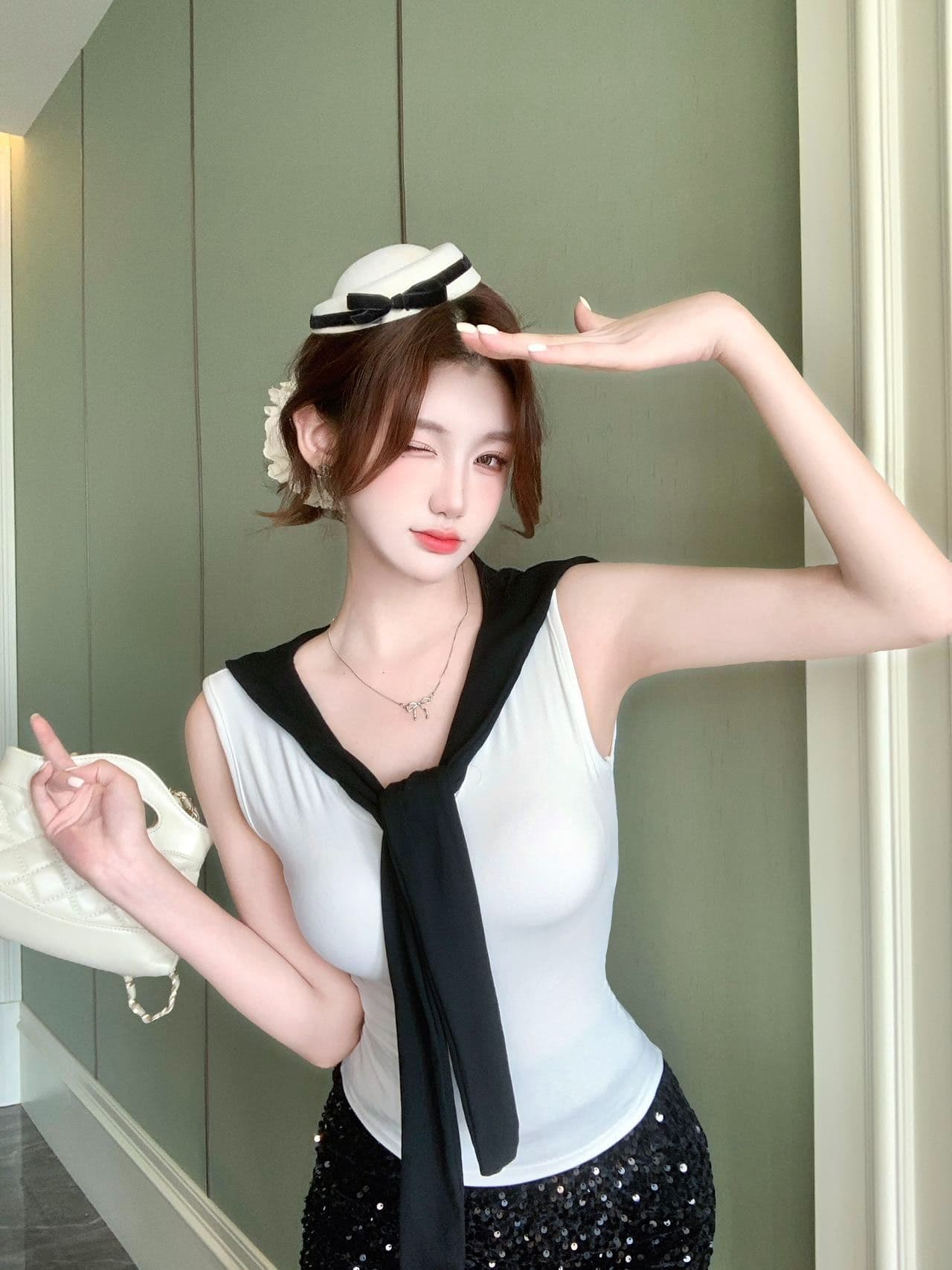학원 스타일 해군 칼라 배색 레이스업 민소매 조끼 여성 인사이드 가져 가라. 외출용 벨트 가슴 패드 몸매 가꾸기 맨위 상세 이미지 21