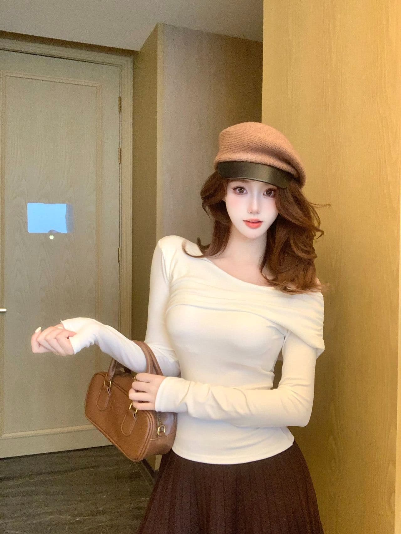 긴팔 비스듬한 칼라 튜브탑 슬림해 보이는 오프숄더 섹시함 오프숄더 긴팔 맨위 핫걸 몸매 가꾸기 디자인 센스 티셔츠 상세 이미지 35