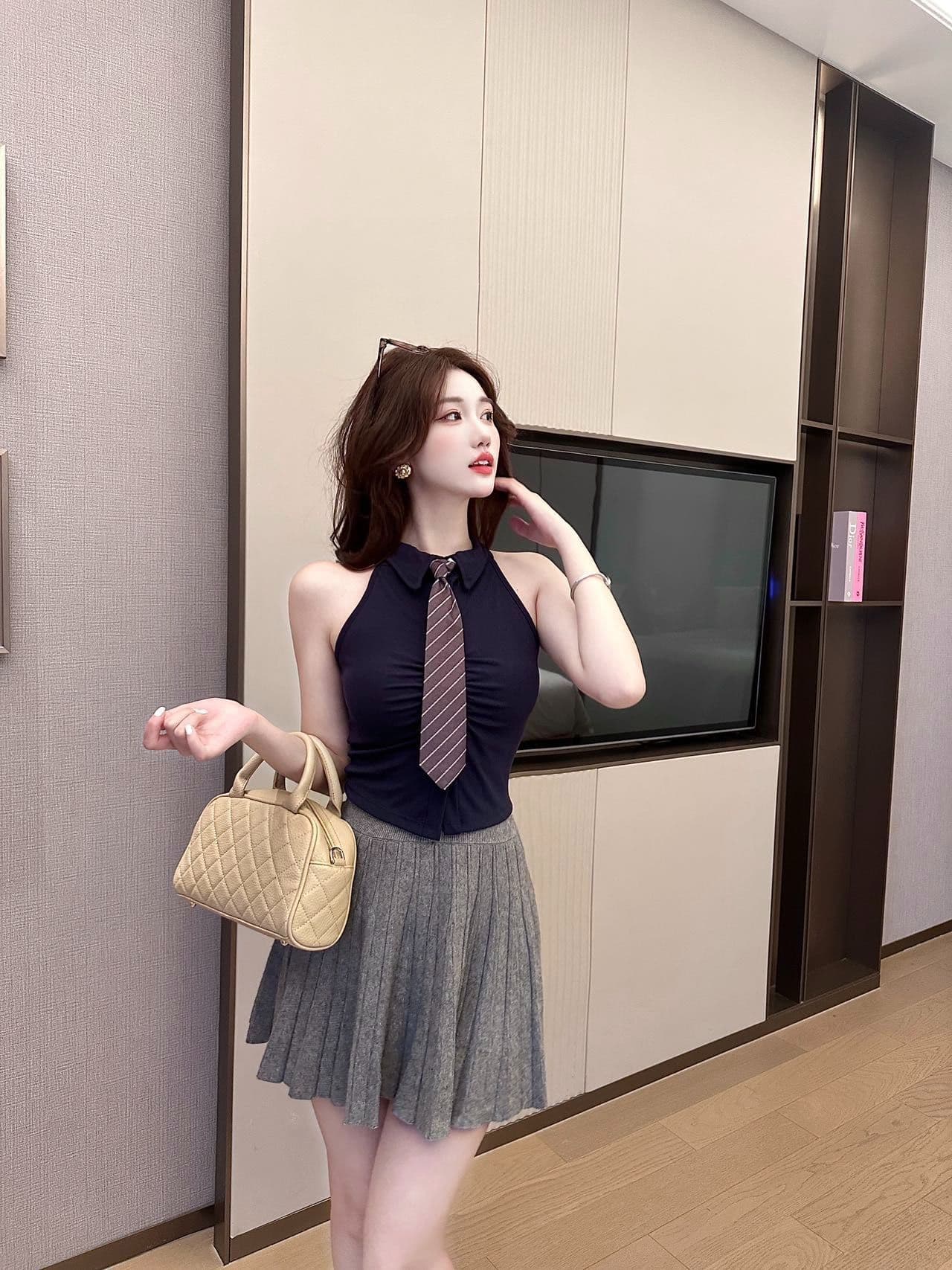 polo 체크무늬 넥타이 조끼 벨트 가슴 패드 학원 스타일 연령 감소 페이크 레이어드 민소매 티셔츠 여성 상세 이미지 35